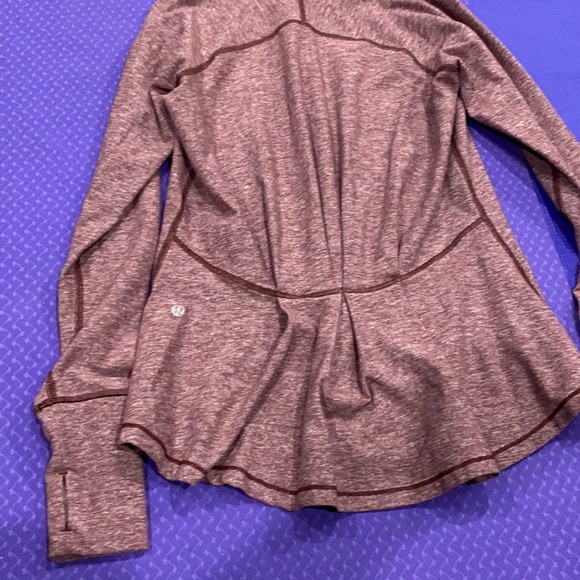 Lululemon Warm Your Core Long Sleeve Tee Size 4 - Picture 6 of 11